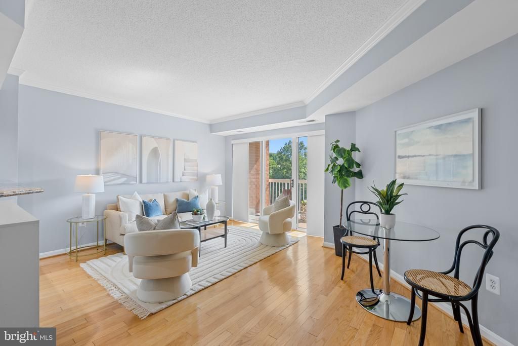 3101 N Hampton Drive, Unit 409, Alexandria, VA 22302 Main Photo