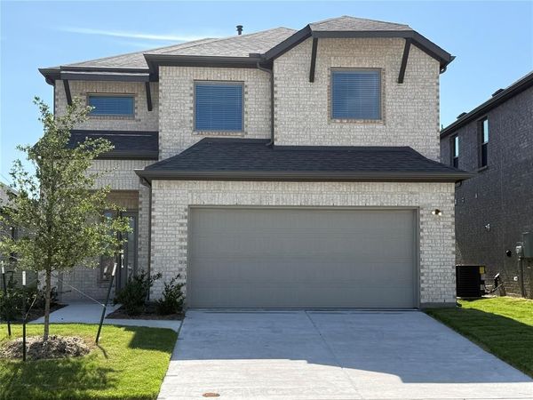 1233 Wolfsbane Drive, Lavon, TX 75166