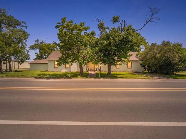 1050 W Dallas Avenue, Cooper, TX 75432