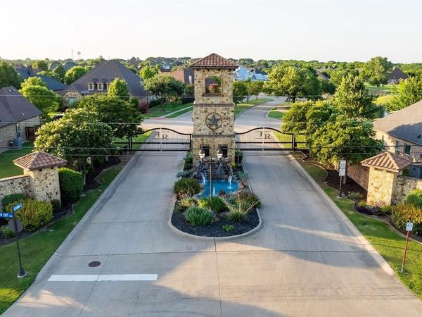 7206 Cattle Barron Court, Midlothian, TX 76065
