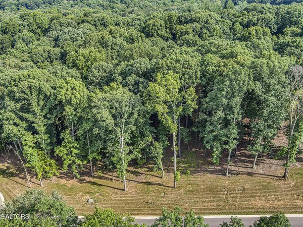 326 Flip Flop Way, Loudon, TN 37774