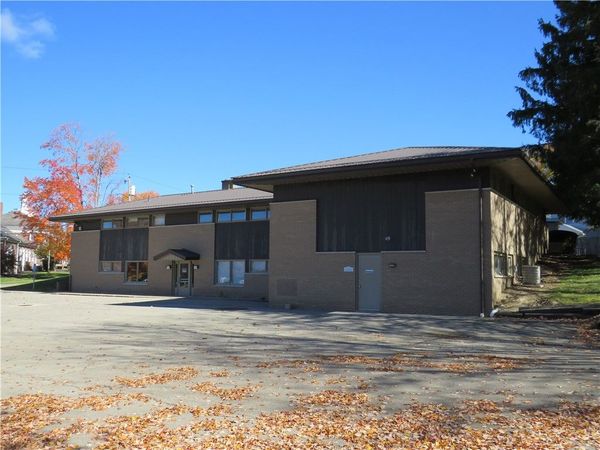 408/410 Hillcrest Avee , Grove City, PA 16127