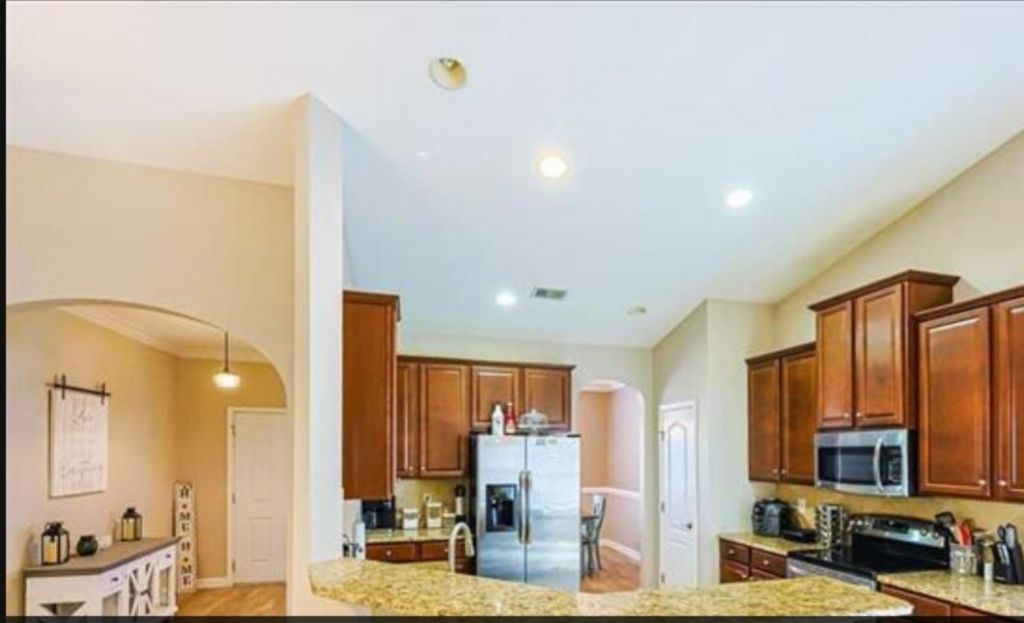 145 Ridge Point Dr. Photo 4