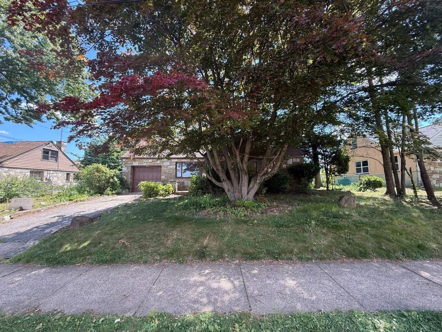 836 Strahle Street , Philadelphia, PA 19111 Main Photo