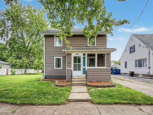 1008 Union, Jackson, MI 49203
