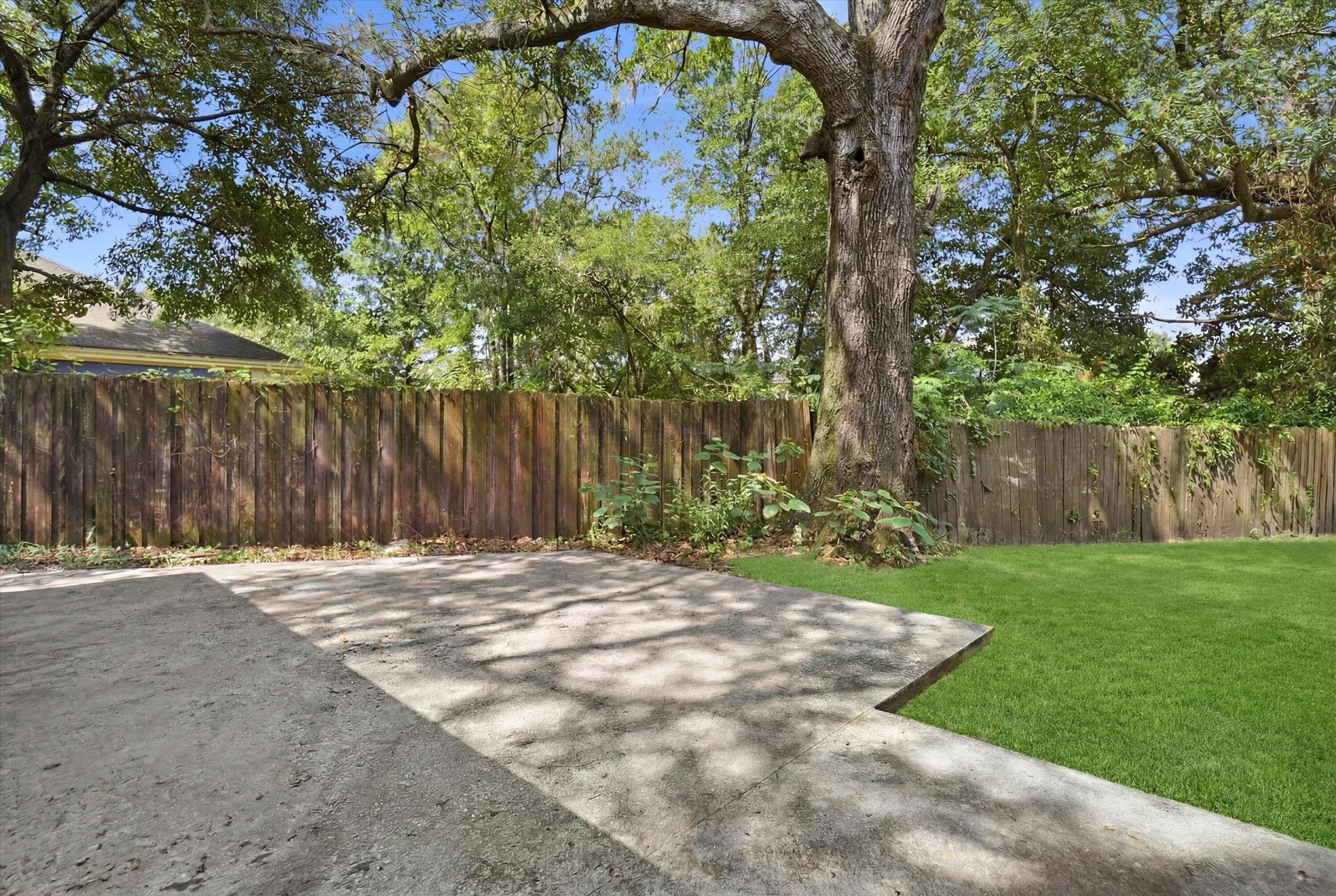 2111 Atlas Street Photo 12
