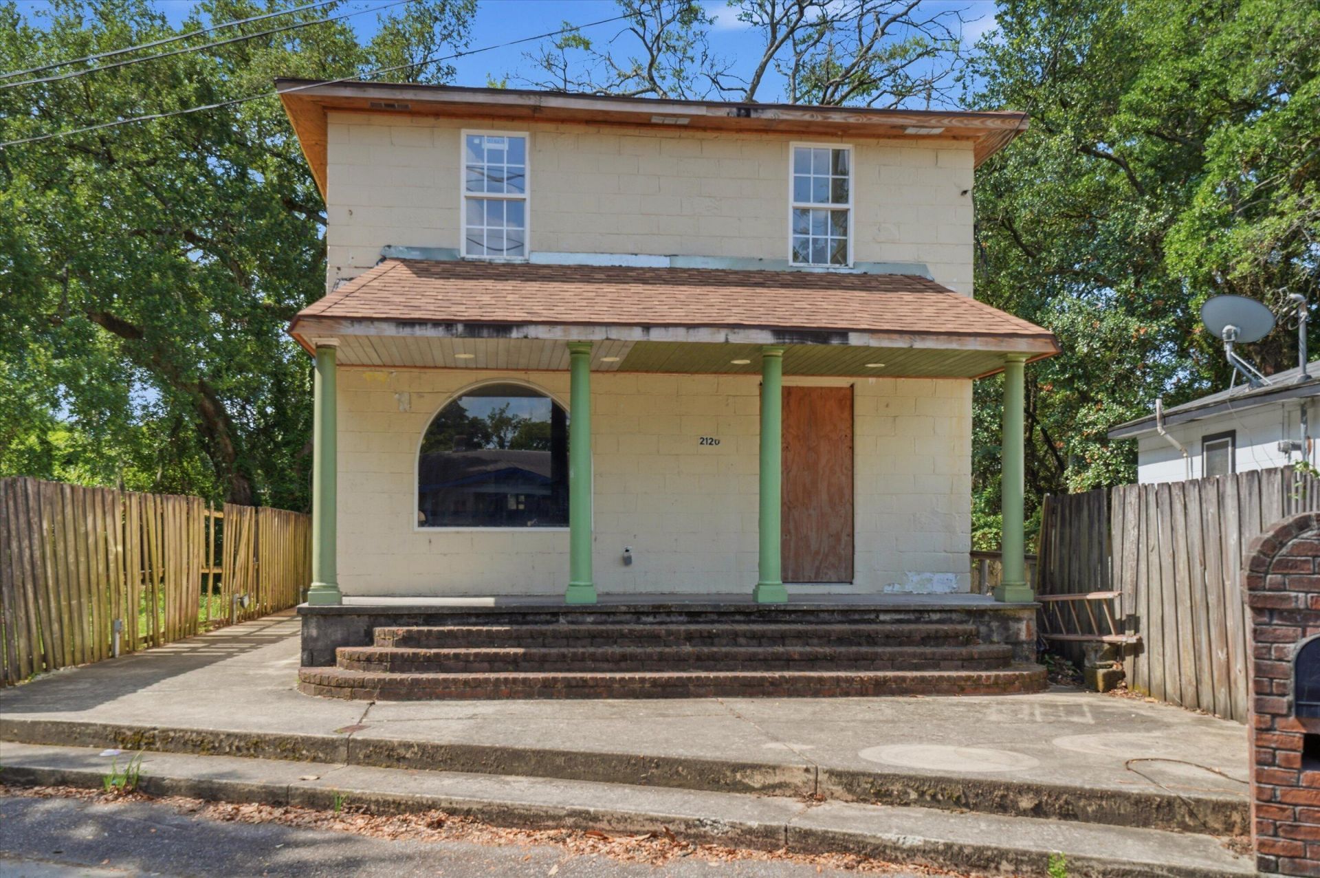 2111 Atlas Street Photo 14