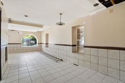 2111 Atlas Street photo 4