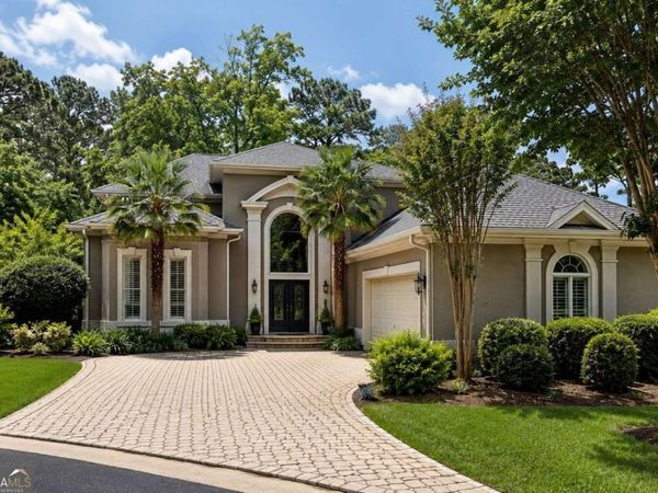 2125 River Falls Drive, Roswell, GA 30076