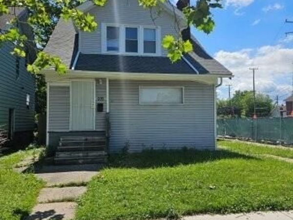 695 Algonquin Street, Detroit, MI 48215