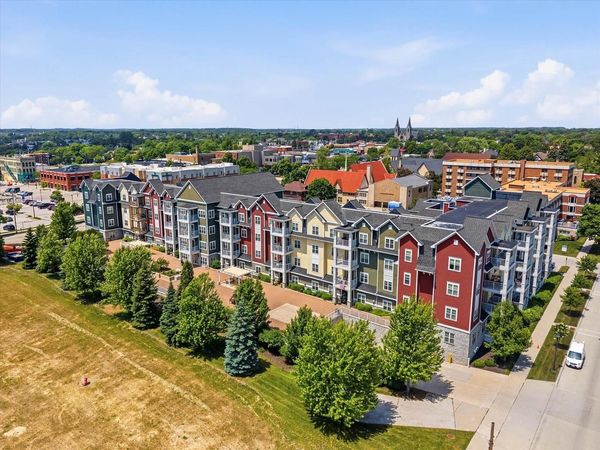 832 N 6th STREET, Unit 111, Sheboygan, WI 53081