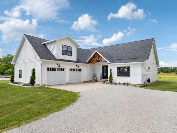 7062 Brooks Road, Clarksville, MI 48815
