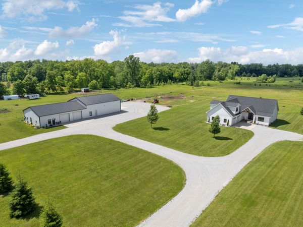 7062 Brooks Road, Clarksville, MI 48815
