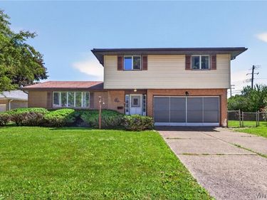 8 Southgate Drive, Buffalo, NY 14224