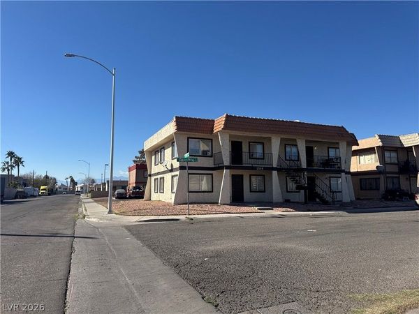 1705 Breckenwood Court , Las Vegas, NV 89115