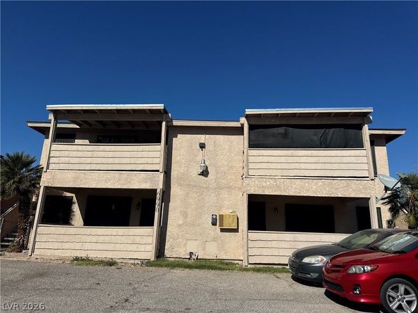 6990 Dunsbach Way , Las Vegas, NV 89156