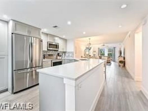360 Horse Creek DR , Unit 107, NAPLES, FL 34110