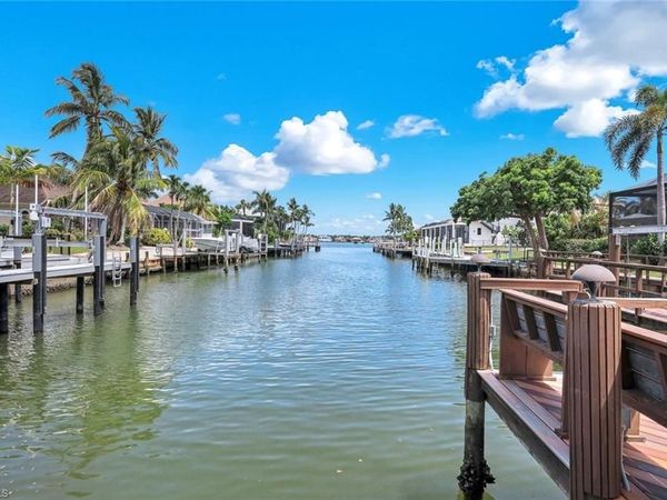 511 ALAMEDA CT , MARCO ISLAND, FL 34145