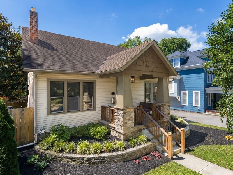23 W Orchard Lane, Columbus, OH 43214 Photo 2