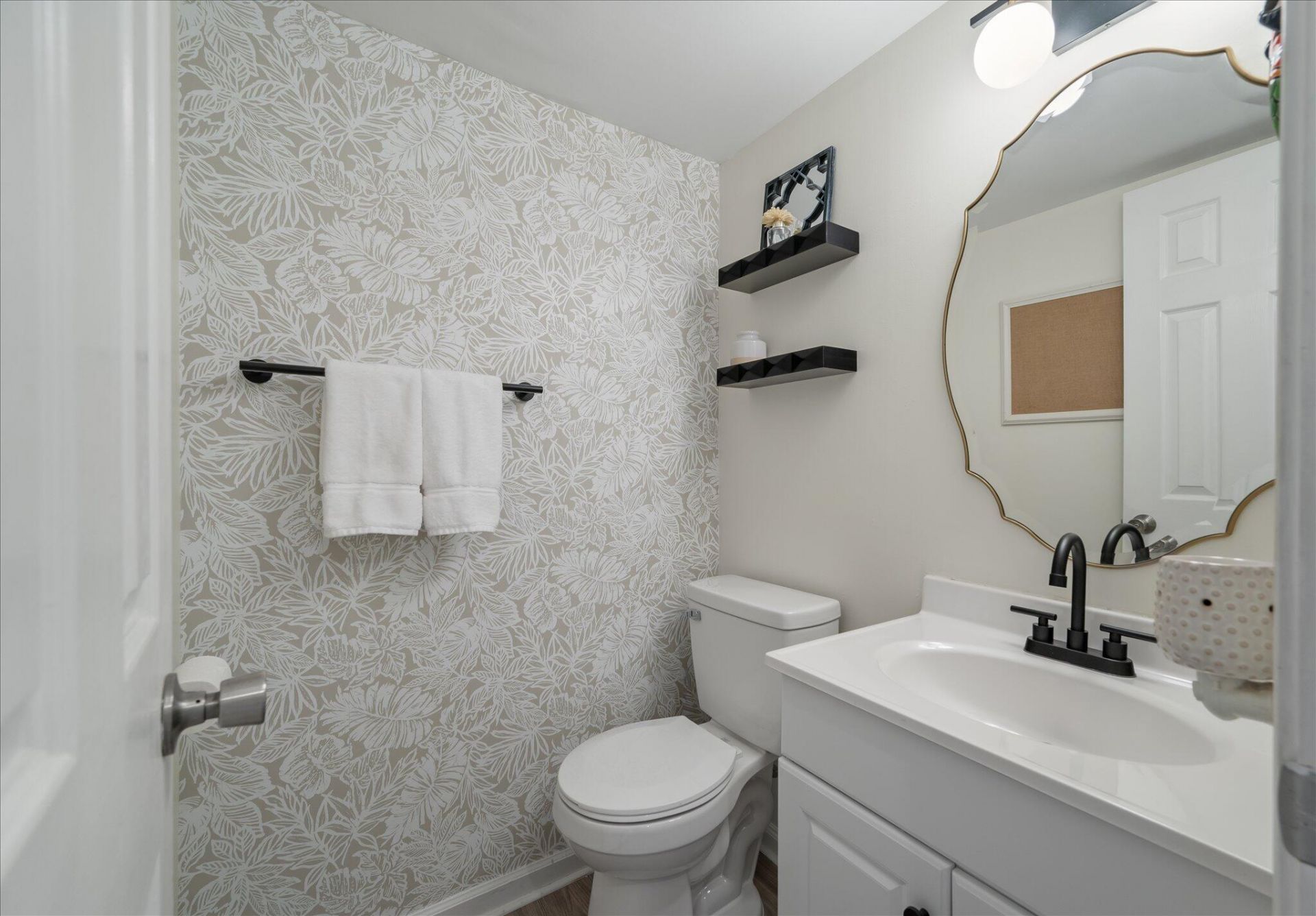 1836 Mepkin Road Photo 10