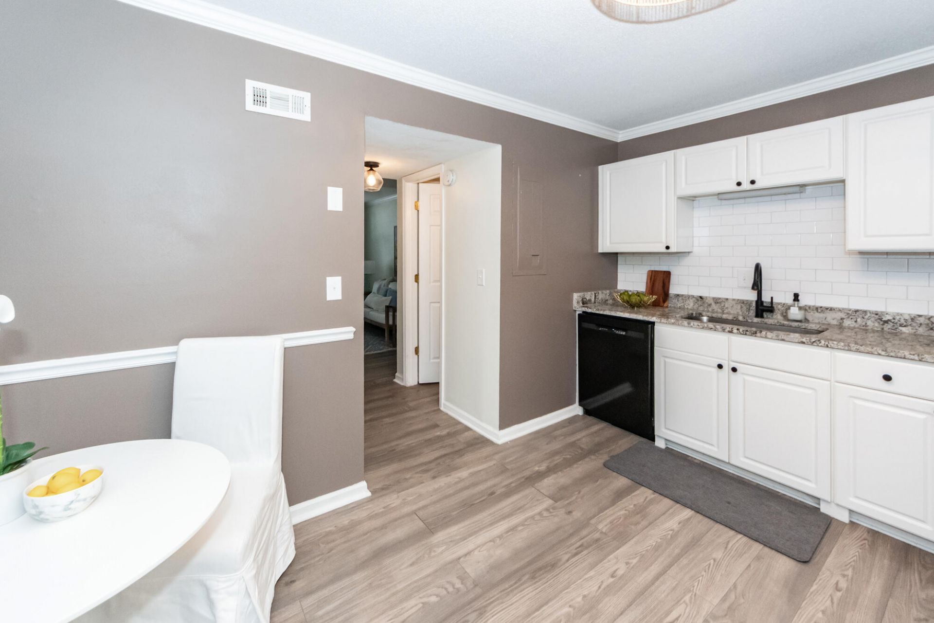 1836 Mepkin Road Photo 9