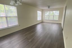 4243 Villas Dr.  photo 4