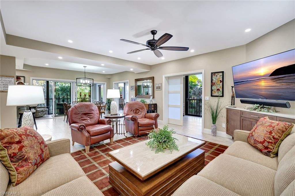 6820 Pelican Bay Blvd , Unit 133, Naples, FL 34108 Photo