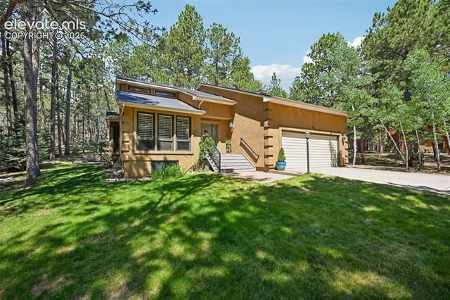 85 S Sherwood Glen, Monument, CO 80132 Main Photo
