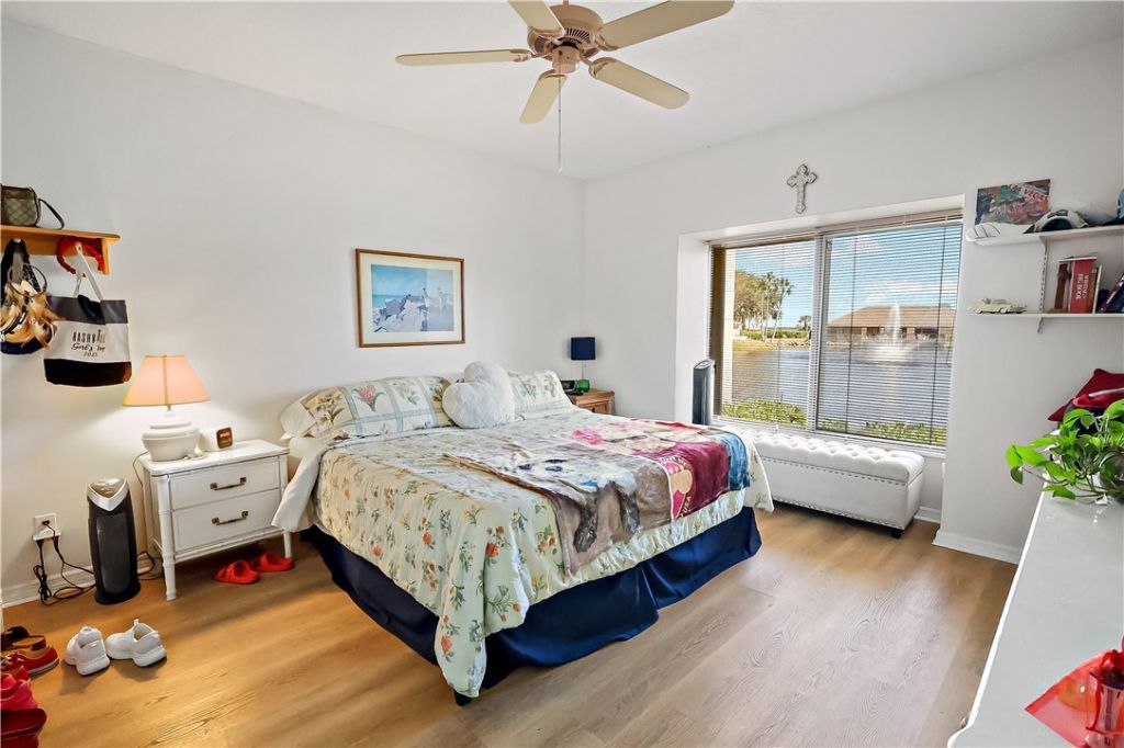 6232 N Mirror Lake Drive, Unit 612, Sebastian, FL 32958 Photo