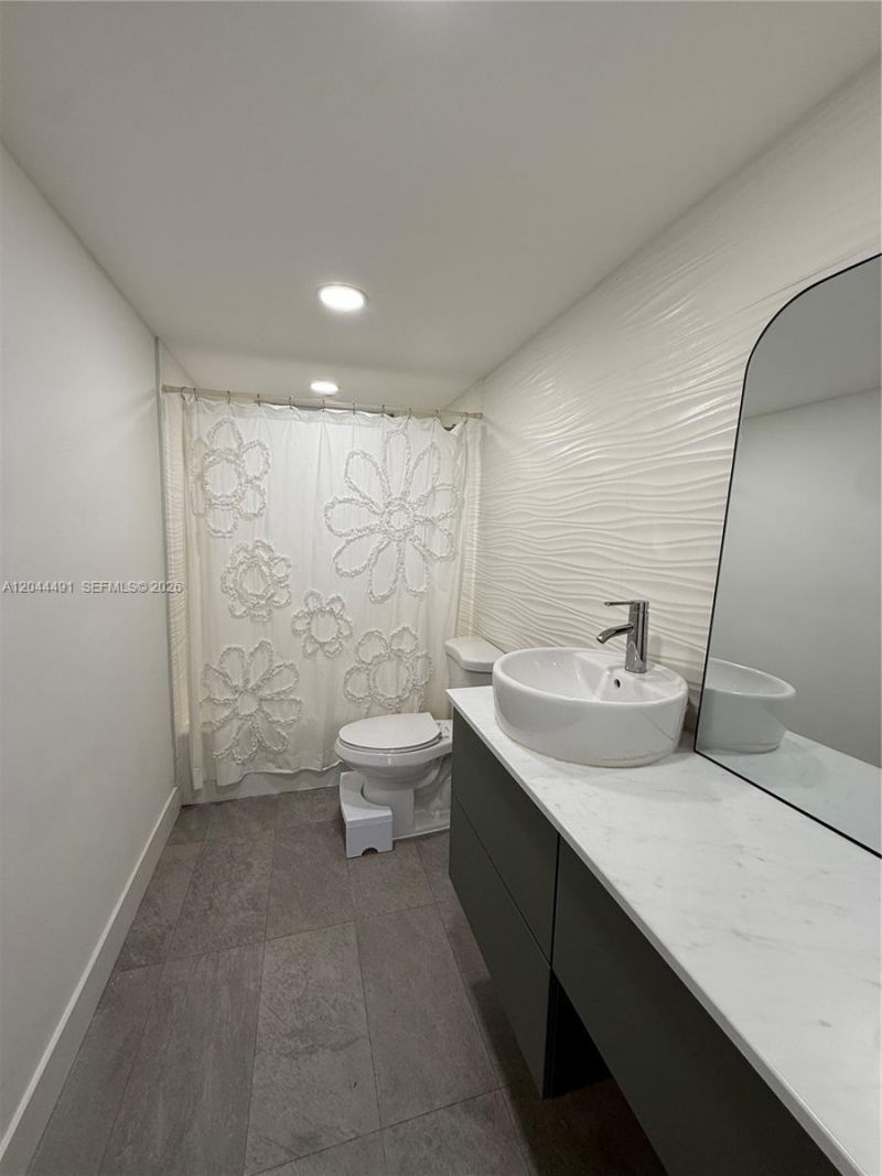 2950 SW 3rd Ave, Unit 3C, Miami, FL 33129 Photo