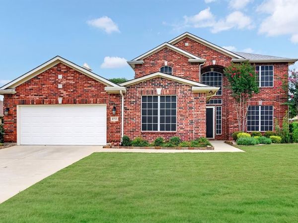 8713 Franklin Drive, Denton, TX 76207