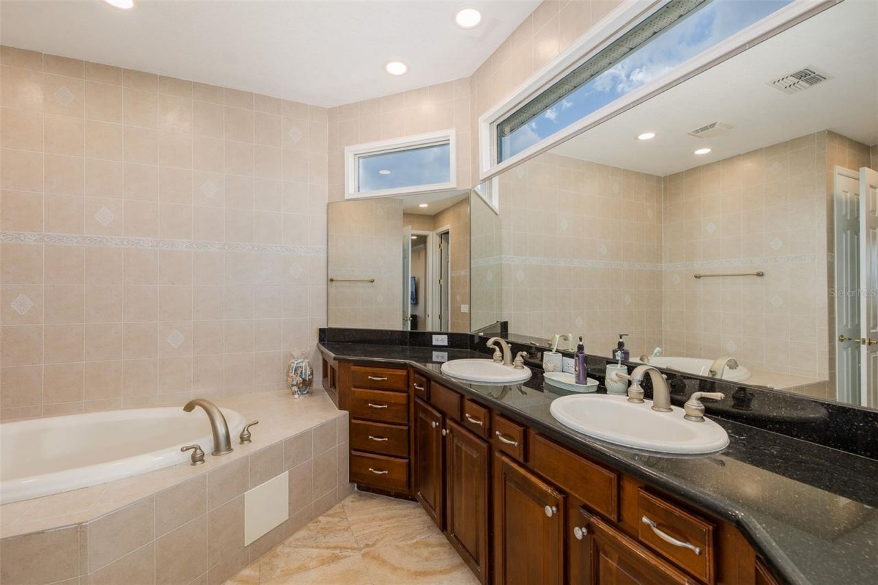 3020 Sheppards Crook Court , Holiday, FL 34691 Photo