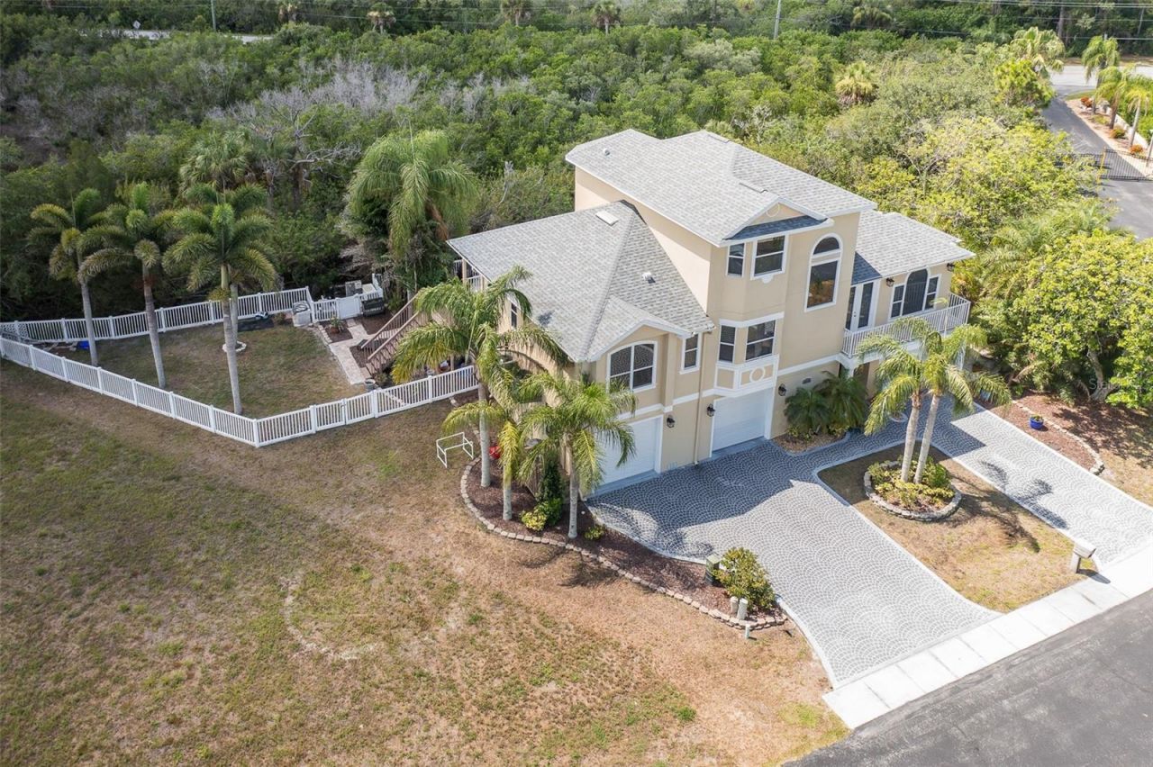3020 Sheppards Crook Court , Holiday, FL 34691 Photo