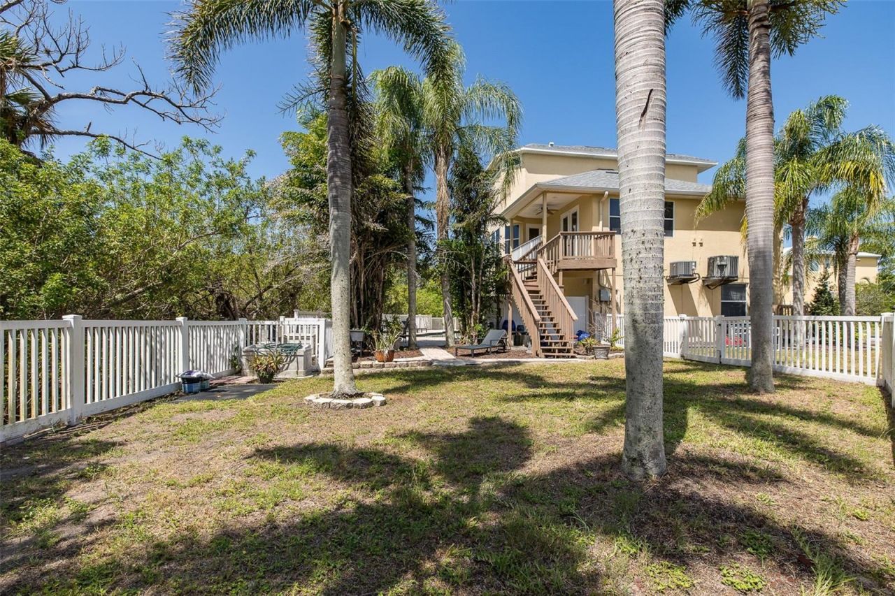 3020 Sheppards Crook Court , Holiday, FL 34691 Photo