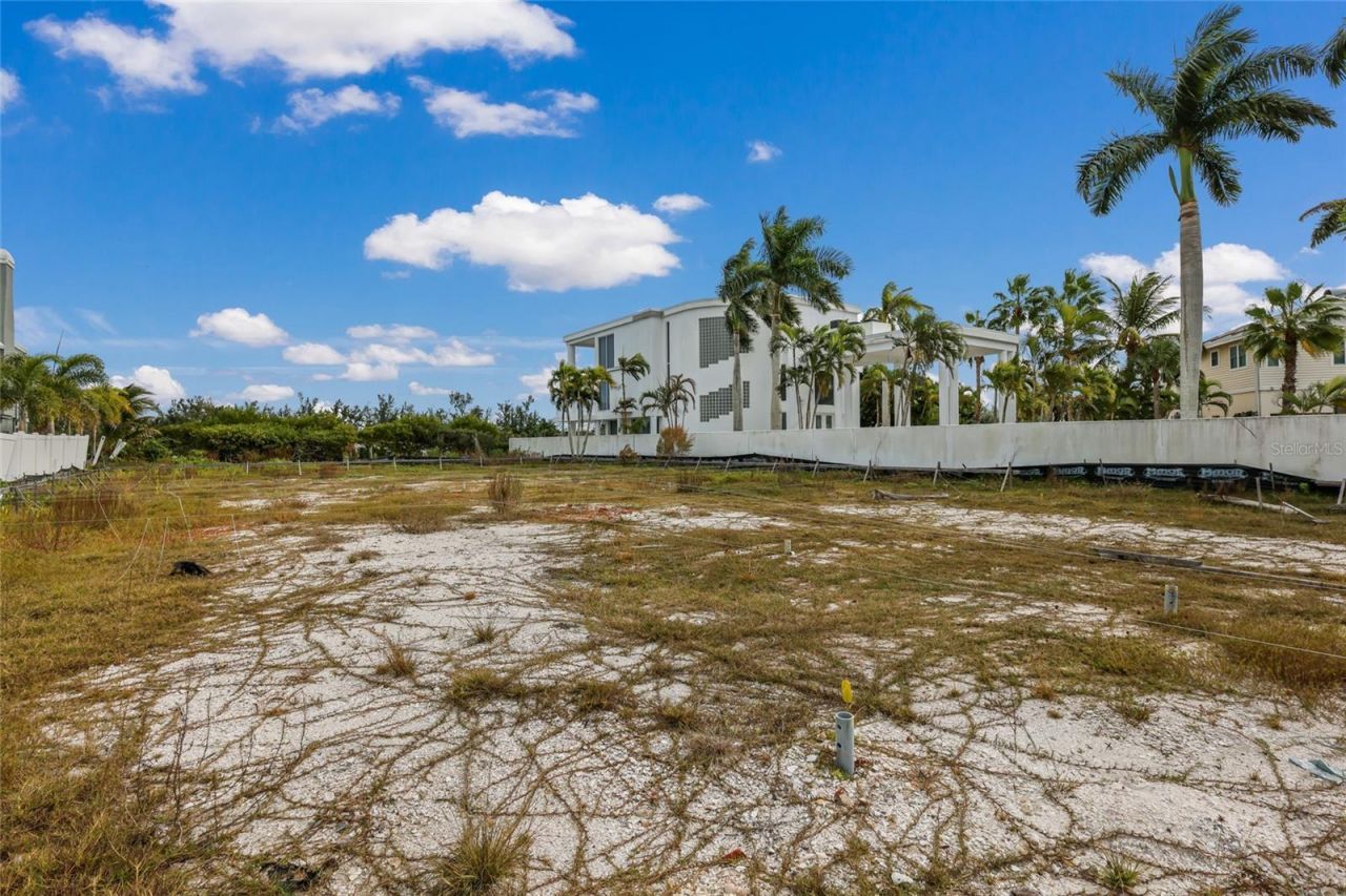 7094 Longboat Drive E, Longboat Key, FL 34228 Photo