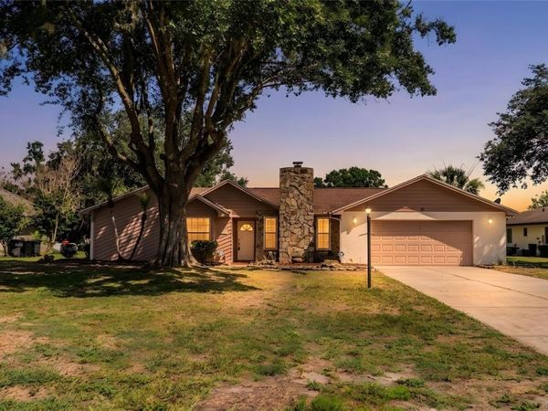 85 COUNTRY CLUB LANE , MULBERRY, FL 33860