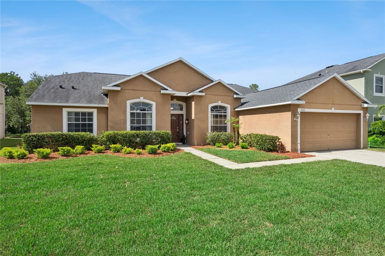 5703 Autumn Chase Circle, Sanford, FL 32773 Main Photo