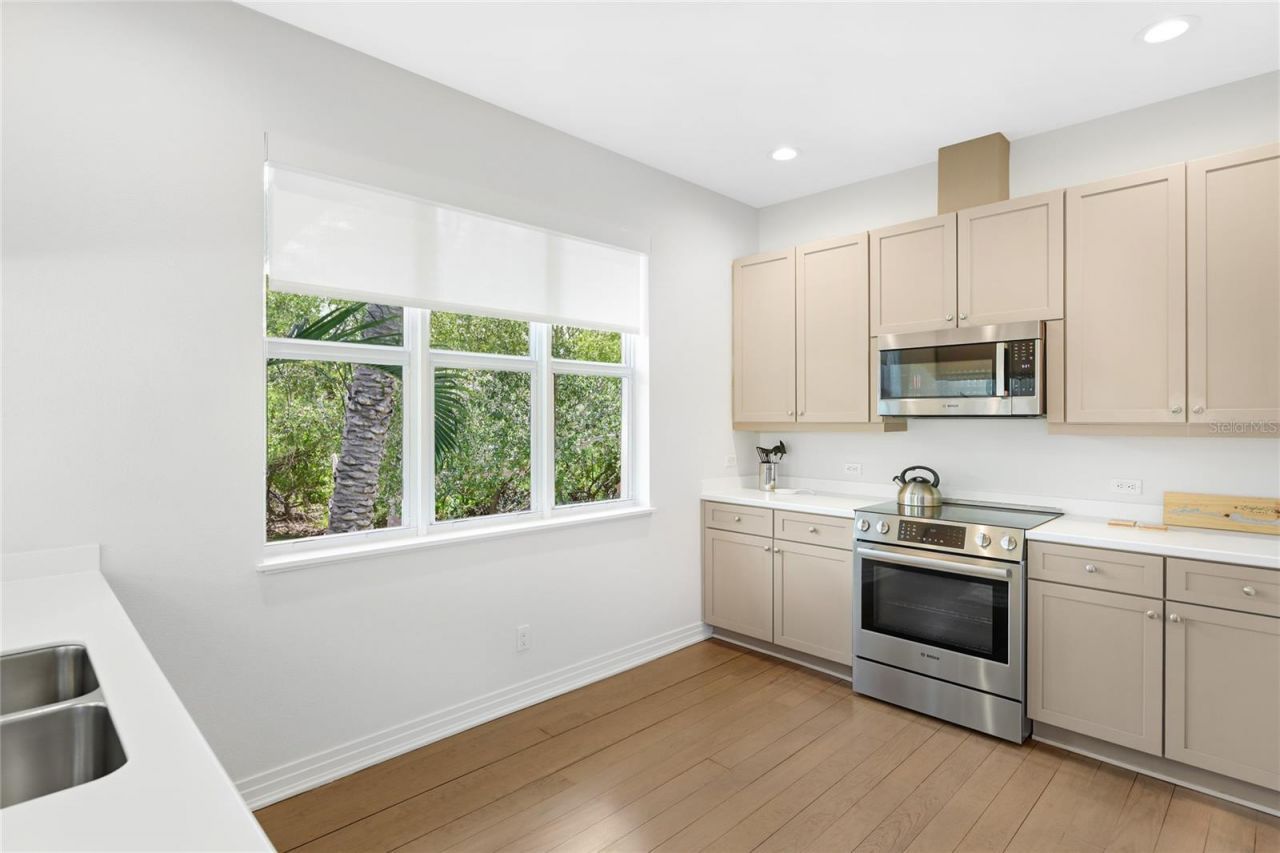 392 Firehouse Lane, Longboat Key, FL 34228 Photo