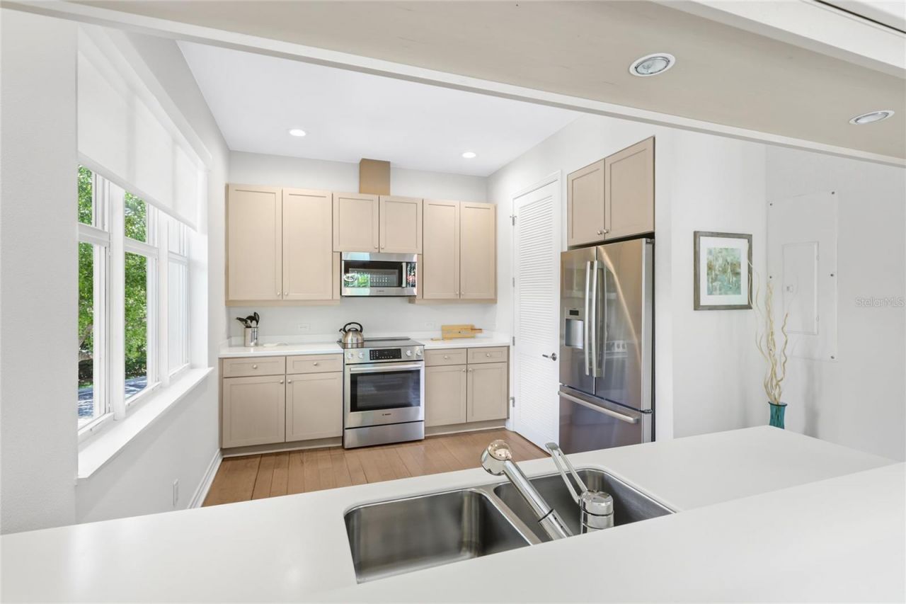 392 Firehouse Lane, Longboat Key, FL 34228 Photo