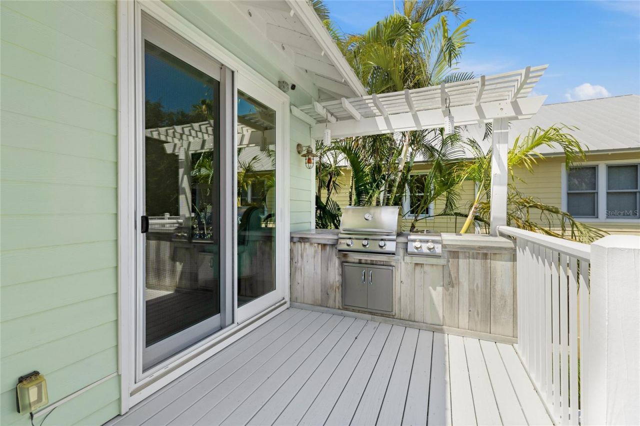 392 Firehouse Lane, Longboat Key, FL 34228 Photo