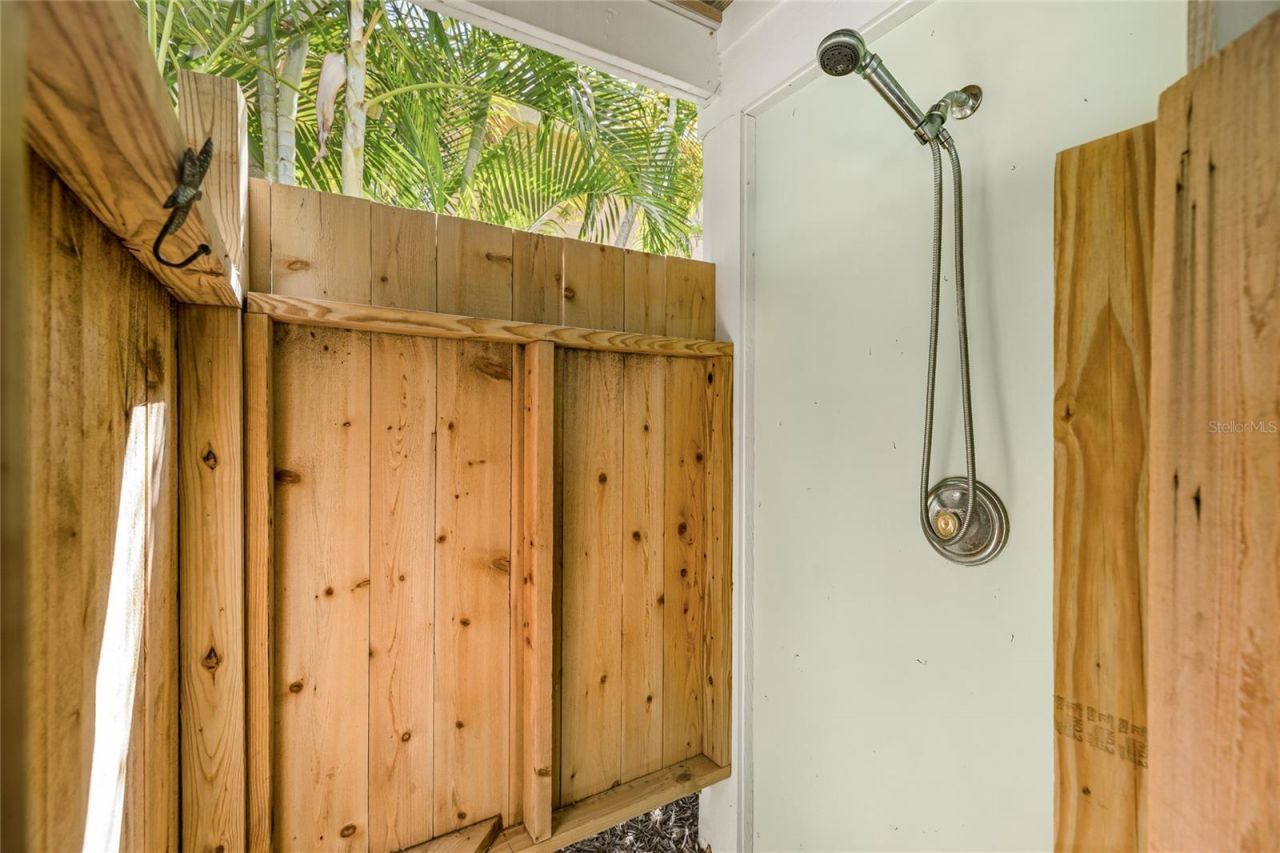 392 Firehouse Lane, Longboat Key, FL 34228 Photo