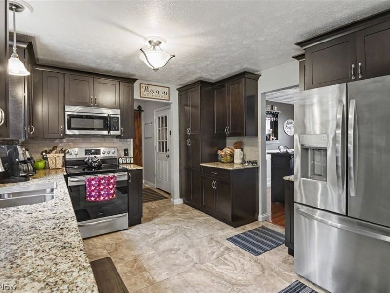 18 Morningview Circle, Canfield, OH 44406 Photo 12