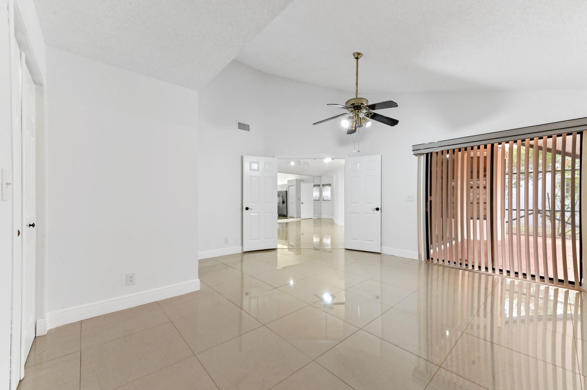5421 Helene Circle, Boynton Beach, FL 33472 Photo