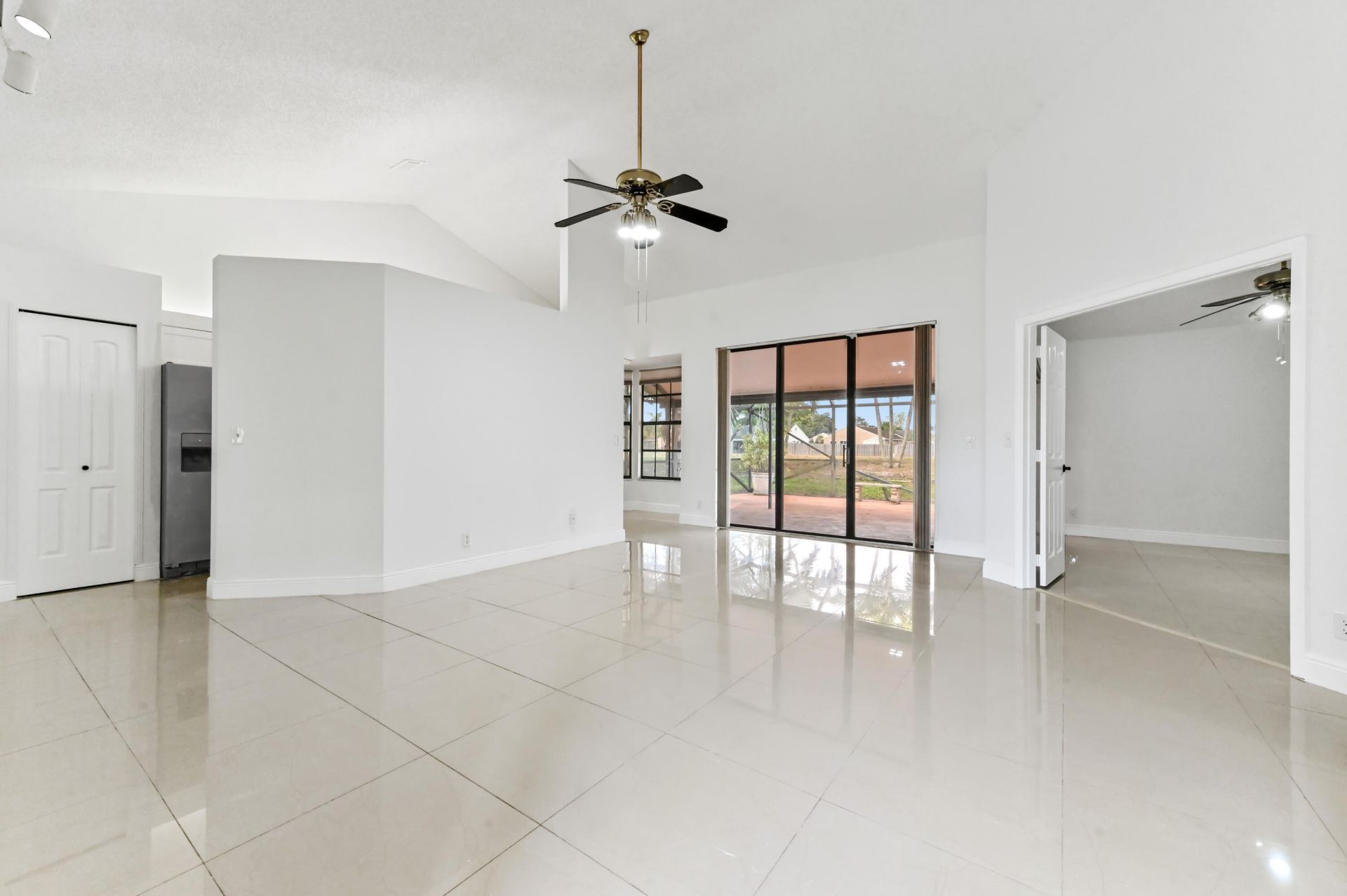 5421 Helene Circle, Boynton Beach, FL 33472 Photo