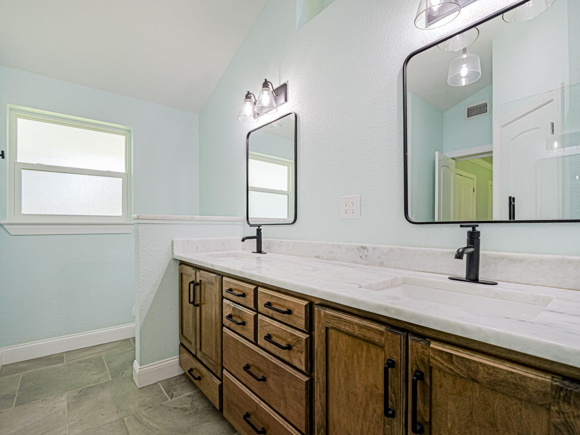 450 28th Court, Vero Beach, FL 32968 Photo