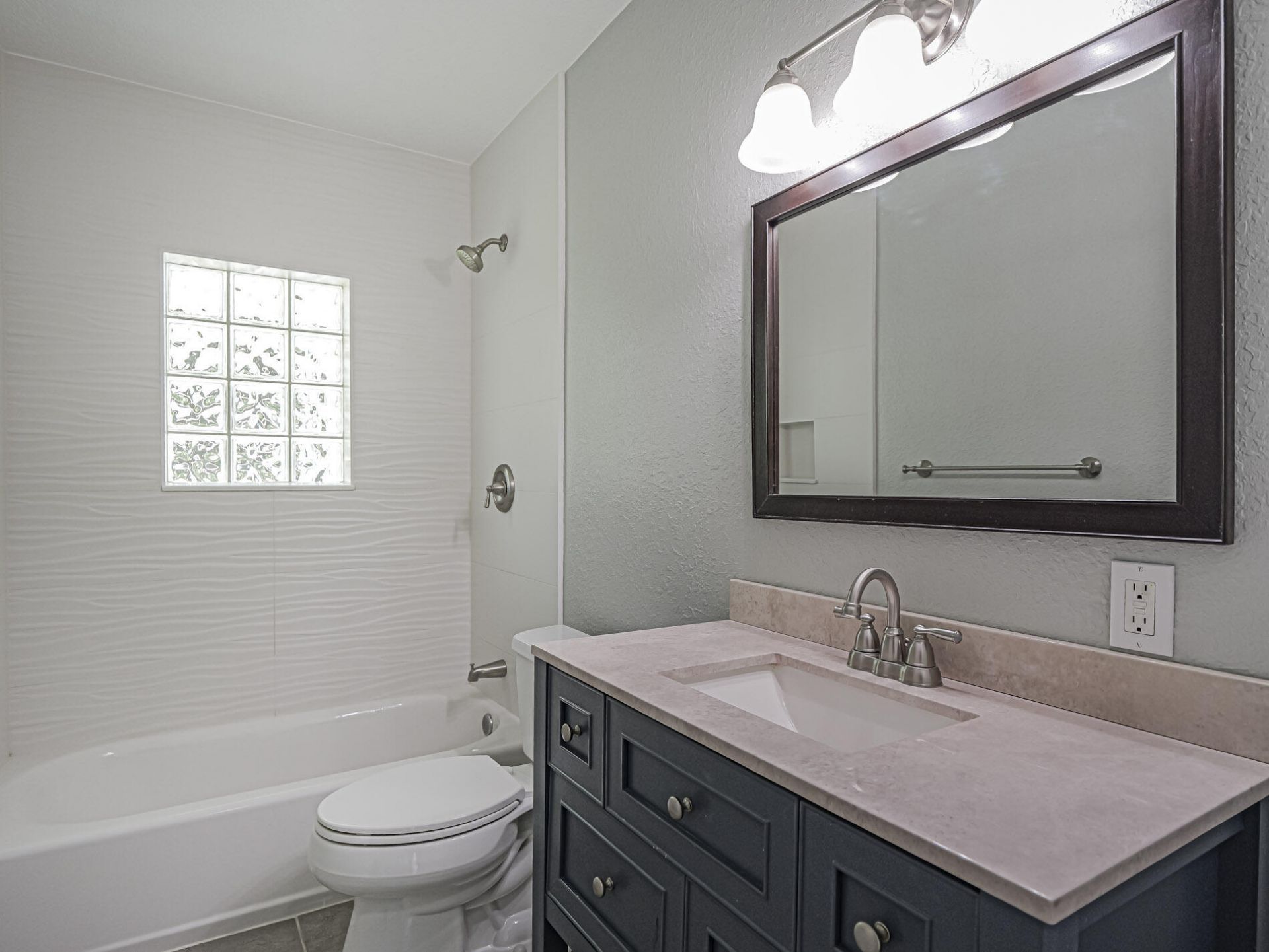 450 28th Court, Vero Beach, FL 32968 Photo