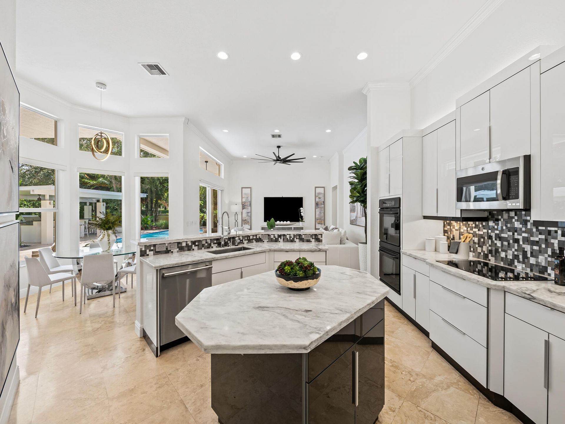 3150 Birch Terrace, Davie, FL 33330 Photo