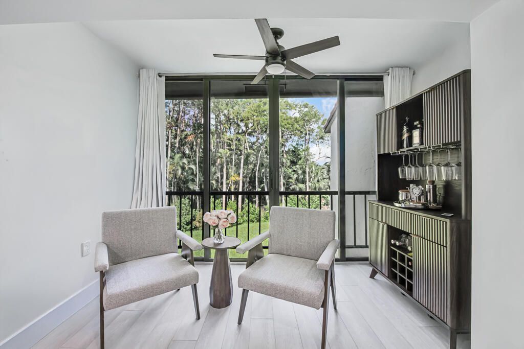 21362 Juego Circle, Unit D, Boca Raton, FL 33433 Photo