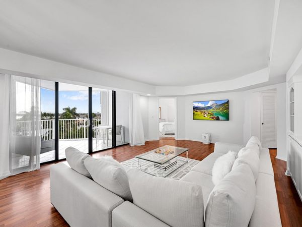 2860 S Ocean Boulevard, Unit 511, Palm Beach, FL 33480