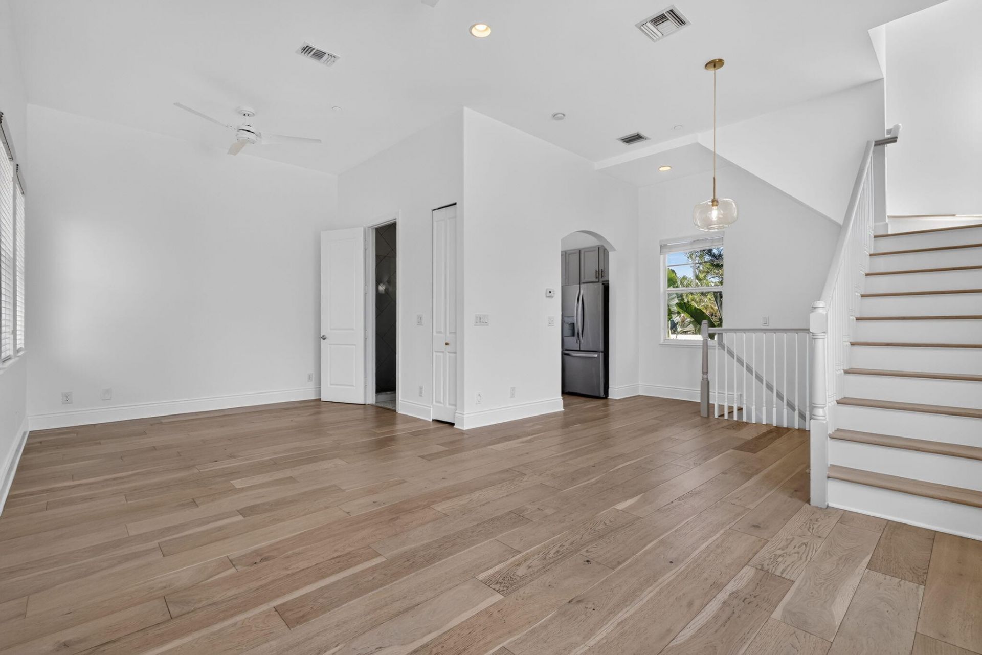 180 NE 6th Avenue, Unit A, Delray Beach, FL 33483 Photo